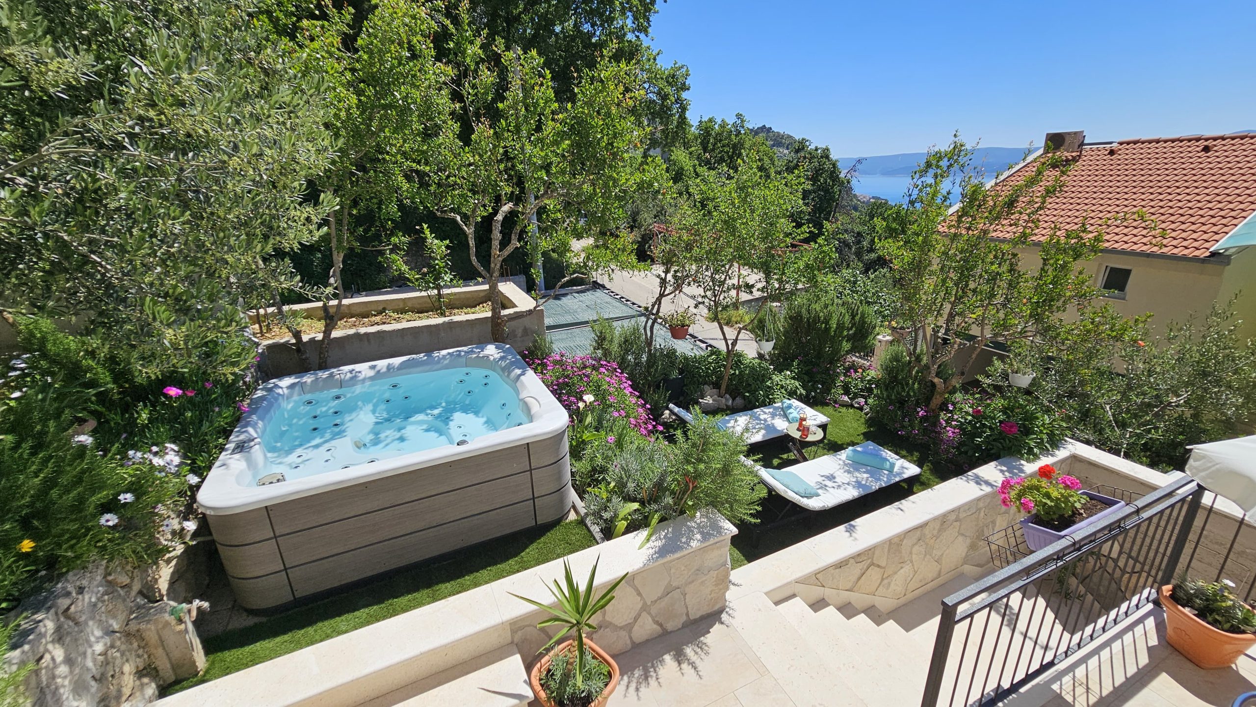 Apartment terrace with Adriatic sea view